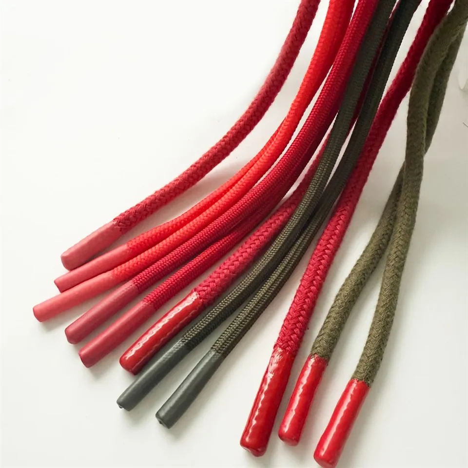 Drawcord with slilicone dipped end (3)